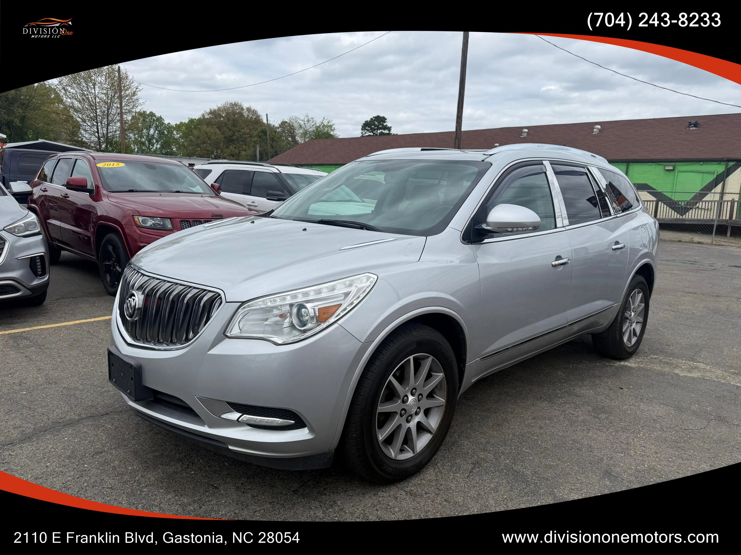 Used 2017 Buick Enclave Leather image 1