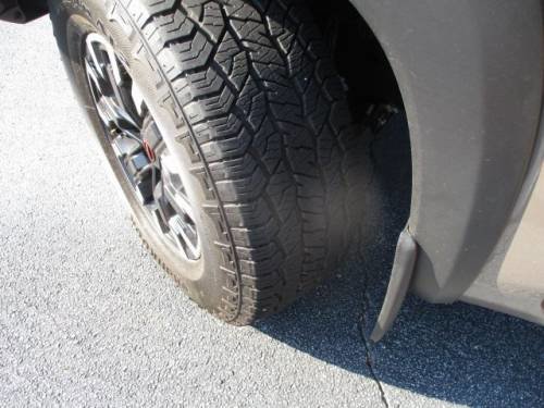 Used 2024 Nissan Frontier PRO-4X w/ Technology Package image 9