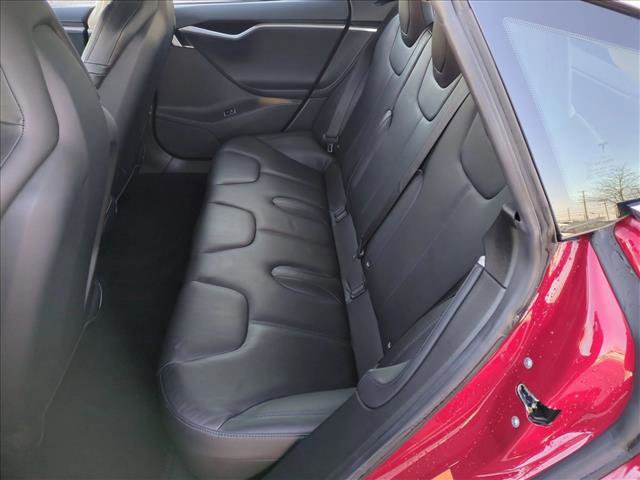 Used 2015 Tesla Model S 70 image 20