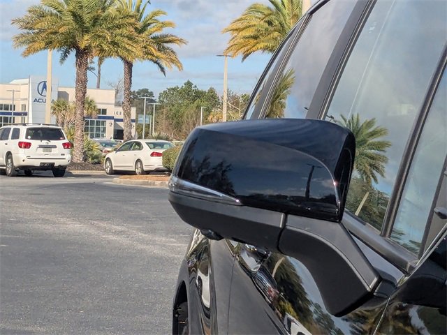 Used 2025 Toyota Sienna Platinum image 12