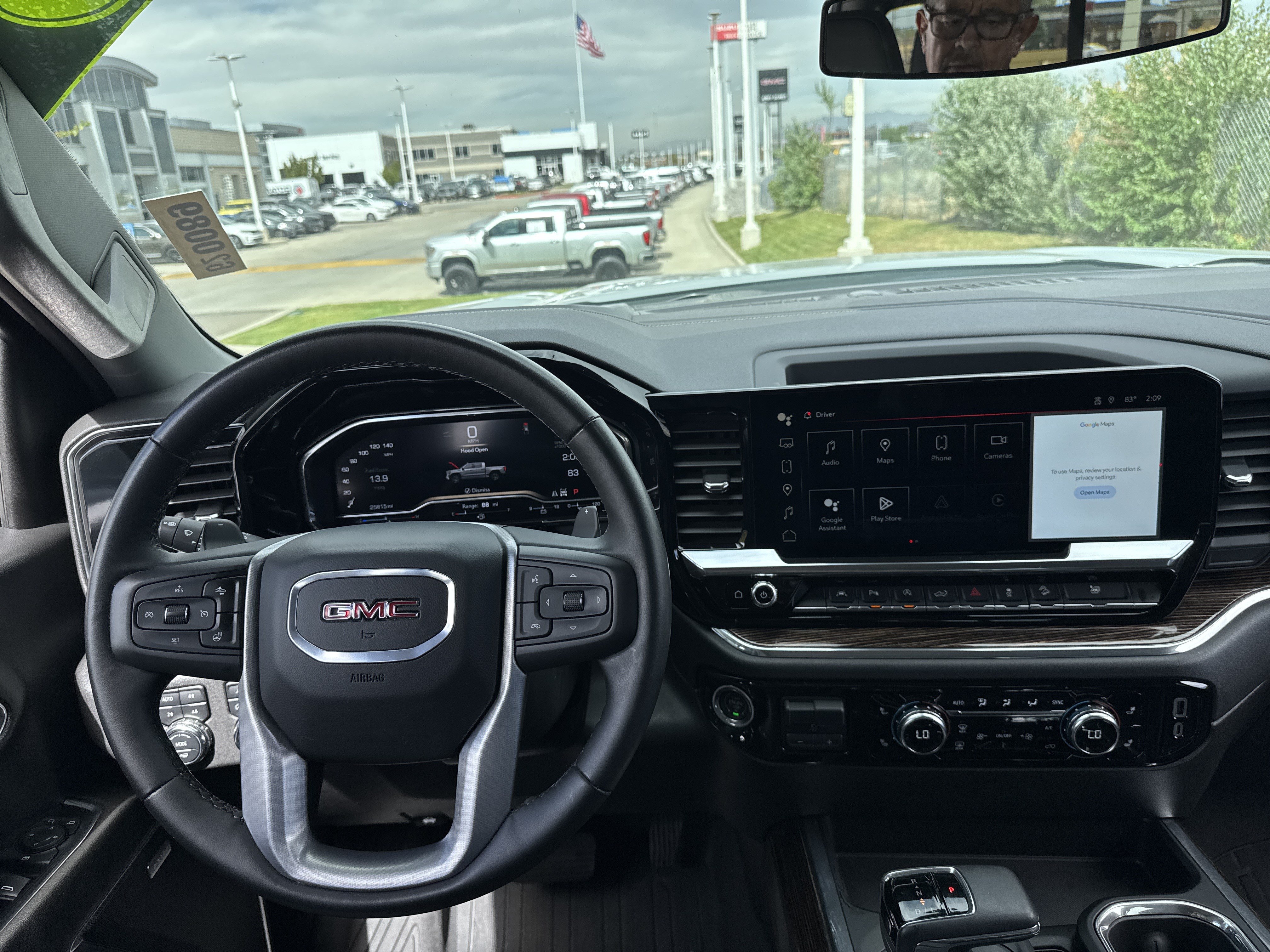 Used 2024 GMC Sierra 1500 Elevation w/ Elevation Premium Package AWD/4WD image 14