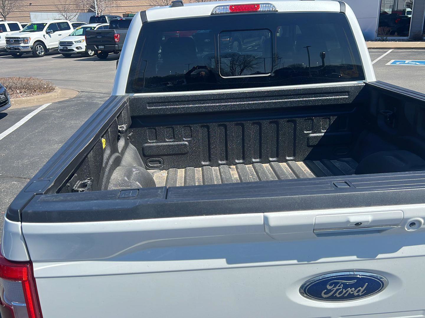 Used 2023 Ford F150 Lariat w/ Equipment Group 502A High image 8