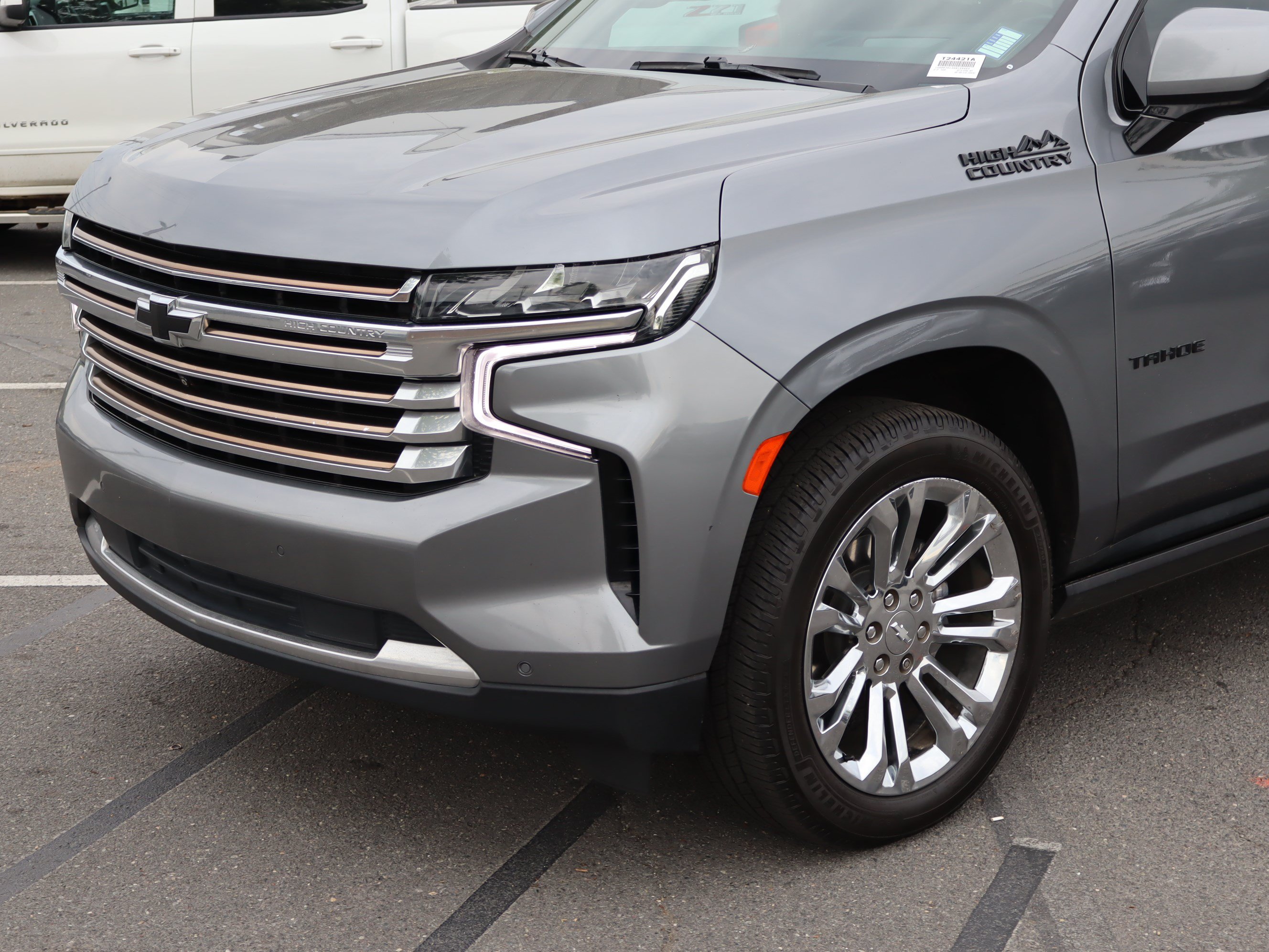 Used 2022 Chevrolet Tahoe High Country w/ Max Trailering Package AWD/4WD image 6