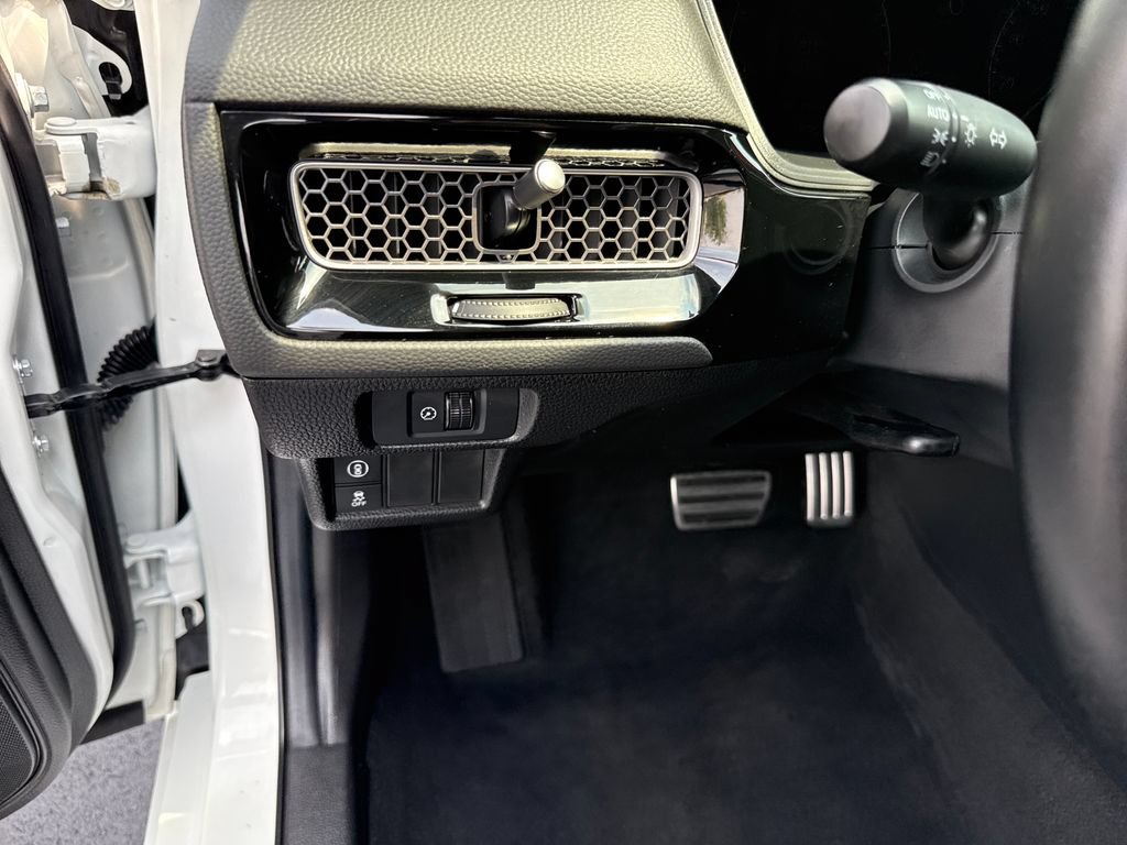 Certified 2024 Honda Civic Sport image 15