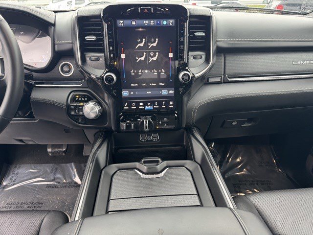 Used 2024 RAM 1500 Limited w/ Trailer Tow Group image 18