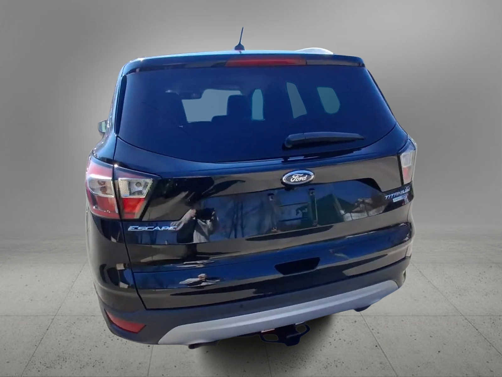 Used 2017 Ford Escape Titanium w/ Equipment Group 301A image 7