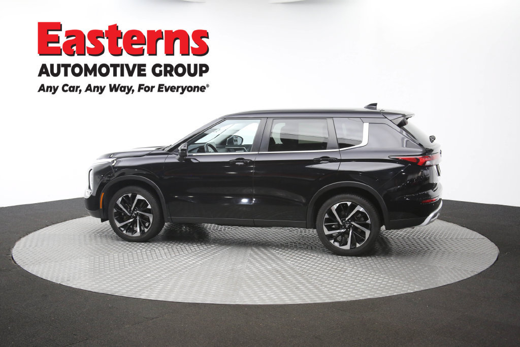 Used 2024 Mitsubishi Outlander SE FWD image 64