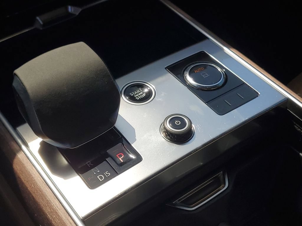 Certified 2023 Land Rover Range Rover SE AWD/4WD image 25