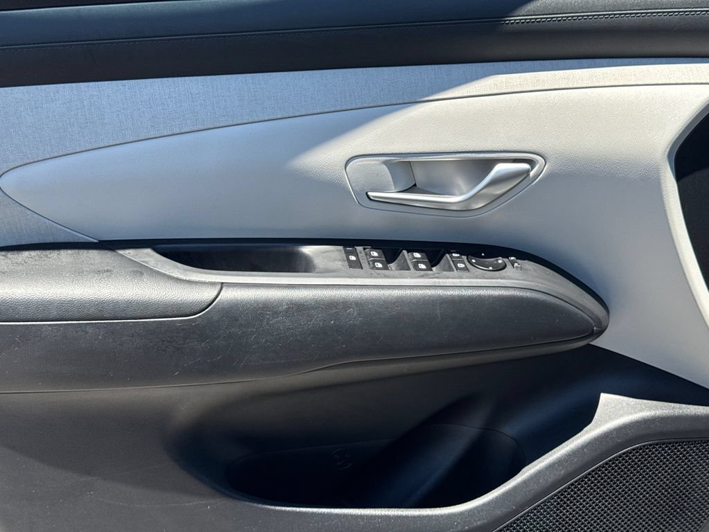 Certified 2025 Hyundai Tucson SEL AWD/4WD image 10