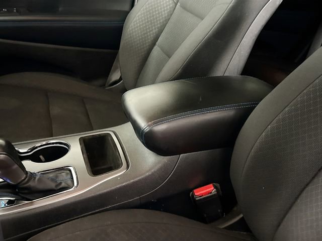 Used 2018 Jeep Grand Cherokee Laredo image 34
