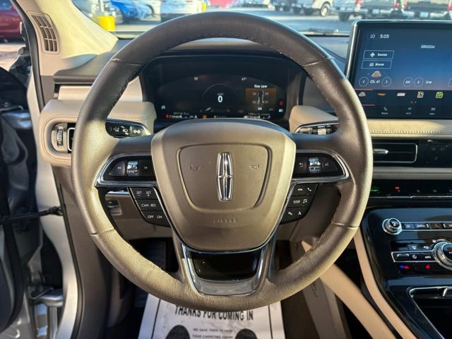 Used 2023 Lincoln Nautilus AWD image 16