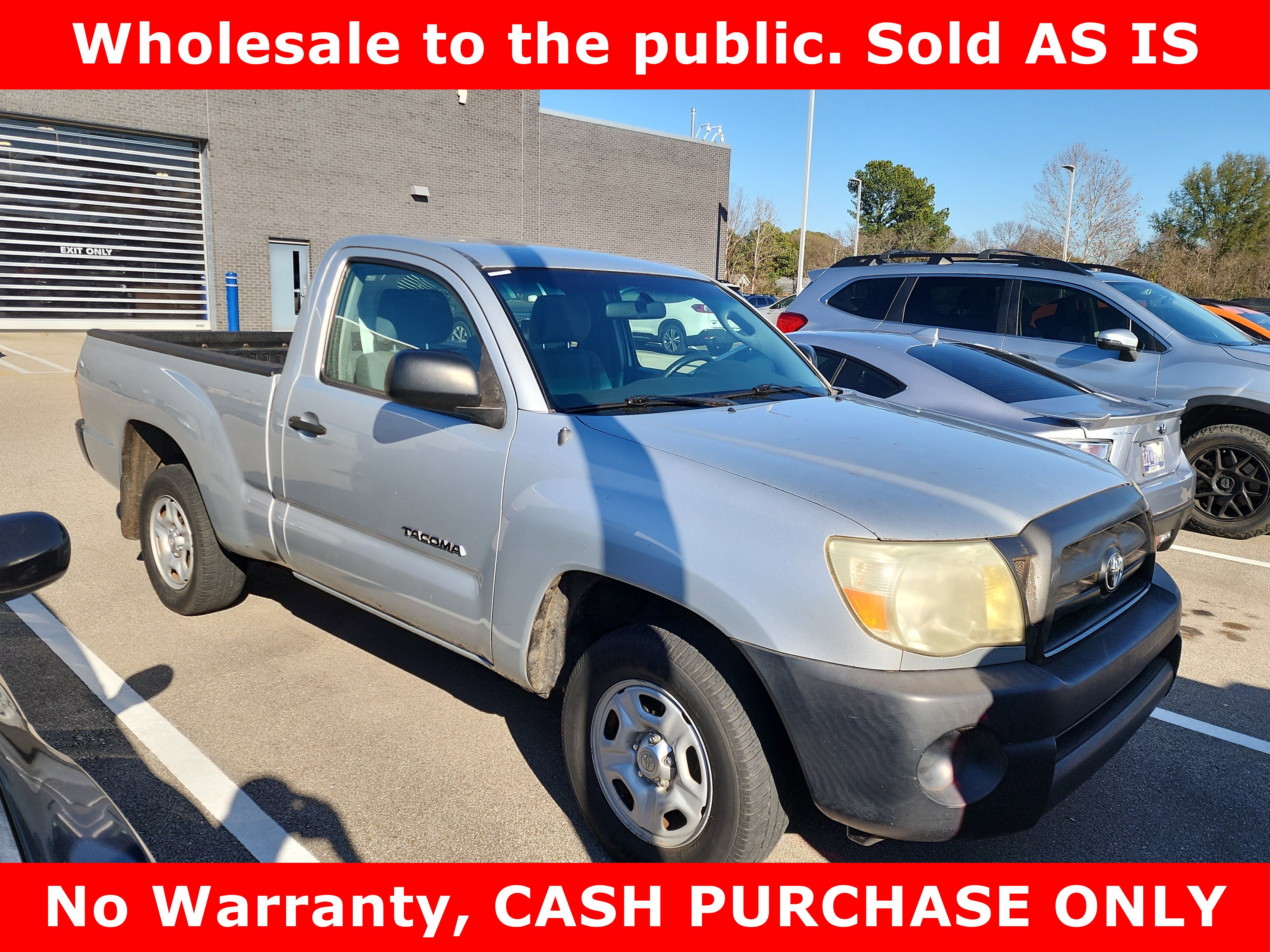 Used 2005 Toyota Tacoma 2WD Regular Cab image 1