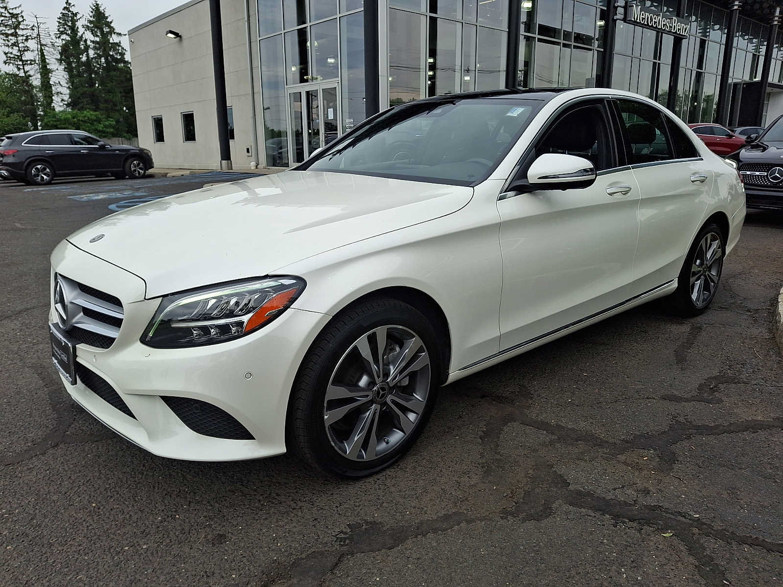 Certified 2021 Mercedes-Benz C 300 4MATIC Sedan image 3