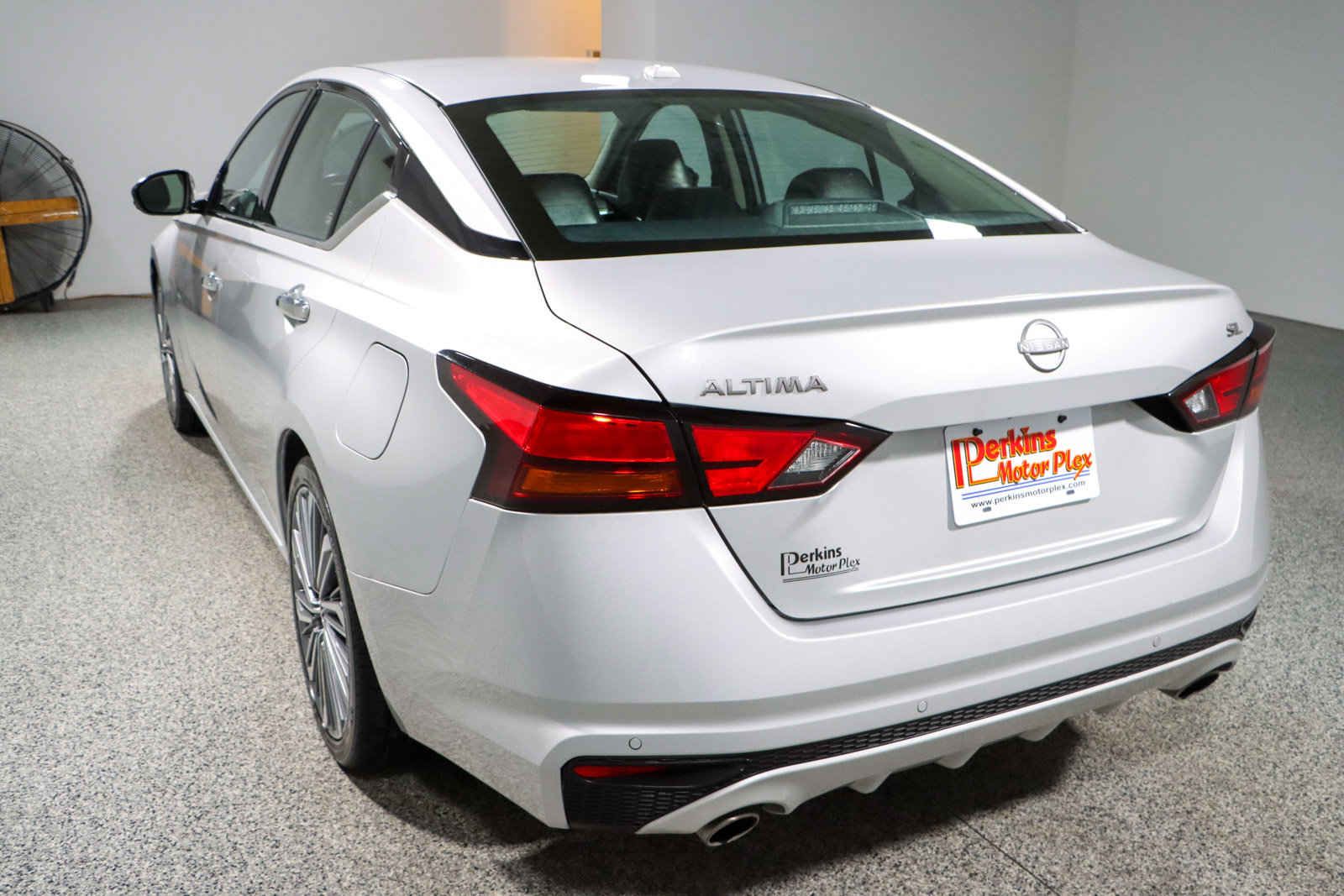 Used 2023 Nissan Altima 2.5 SL image 9