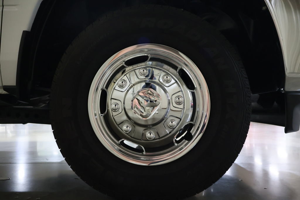 Used 2019 RAM 3500 Big Horn image 19