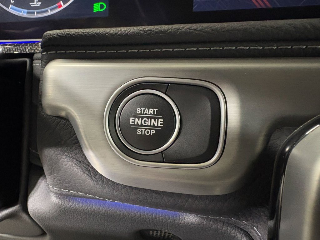 Used 2023 Mercedes-Benz G 550 image 17