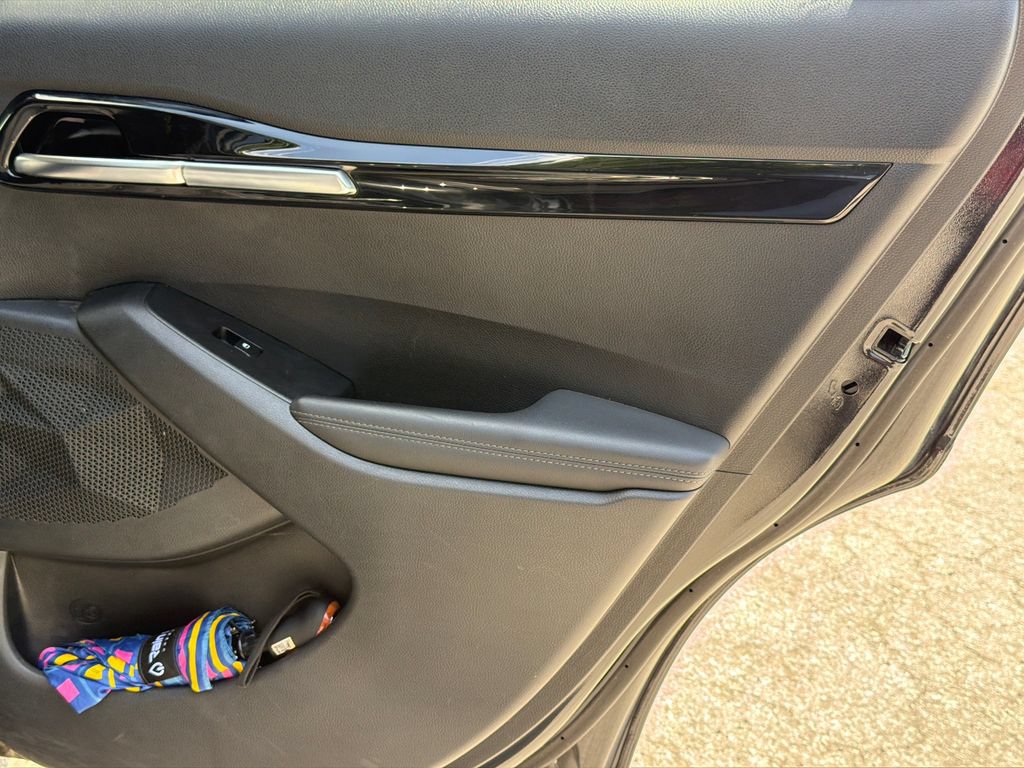 Used 2024 Kia Seltos S FWD image 24