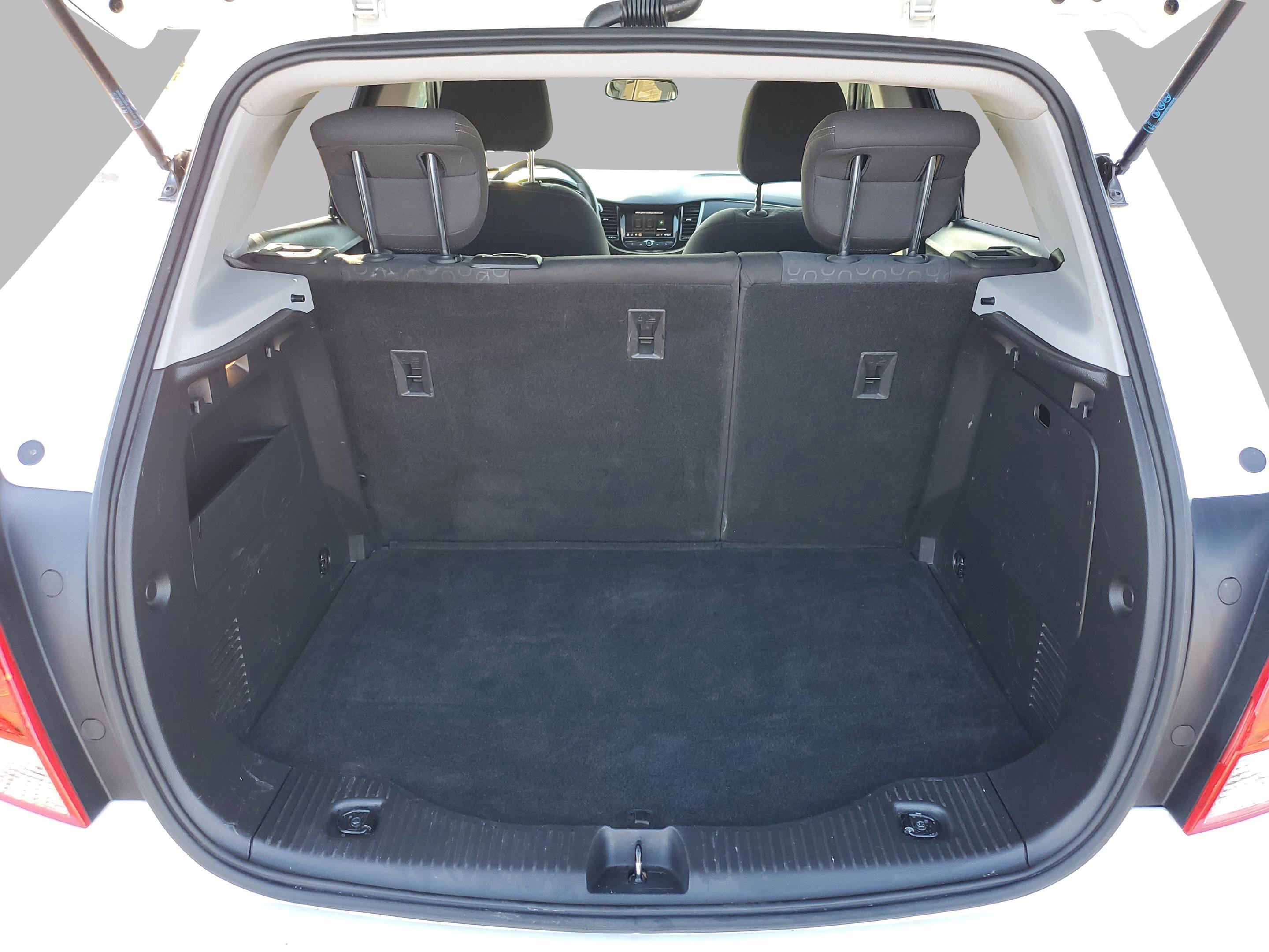 Used 2020 Chevrolet Trax LS w/ Tint and Cruise Package image 10