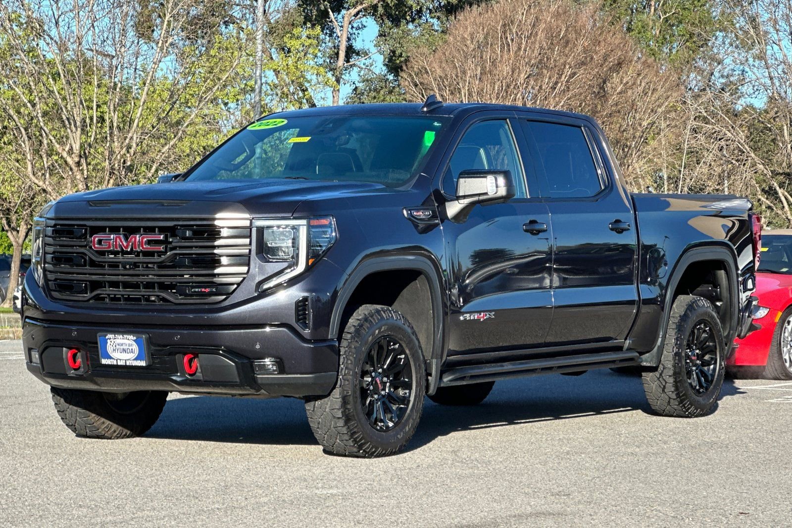Used 2022 GMC Sierra 1500 AT4X image 8