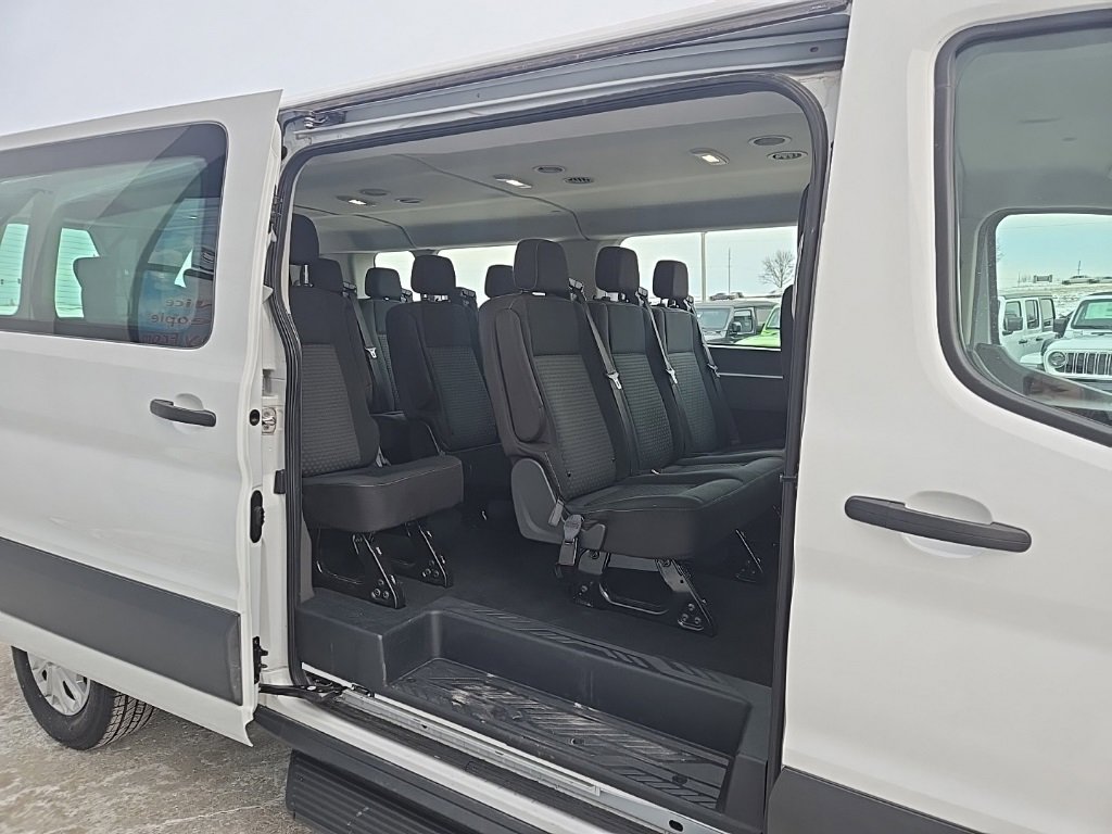 Used 2023 Ford Transit 350 XLT image 70