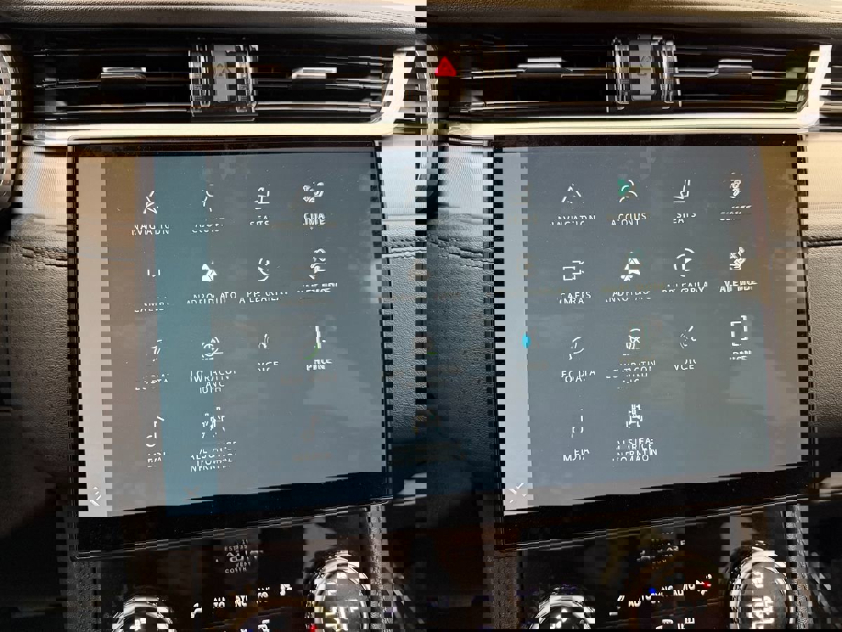 Used 2022 Jaguar F-PACE S image 34