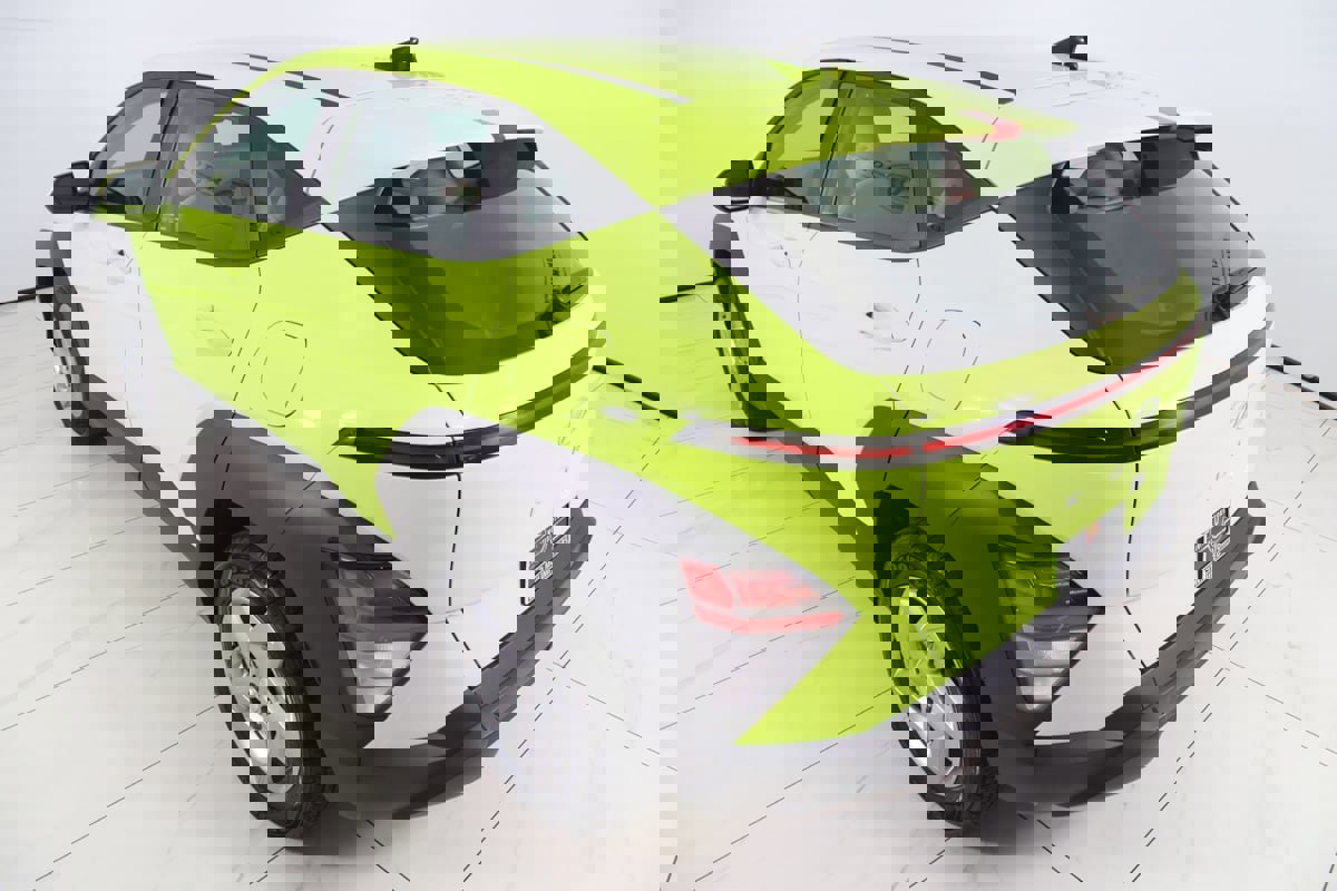 Used 2024 Hyundai Kona SE image 24