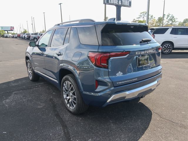 Used 2026 GMC Terrain Denali image 7