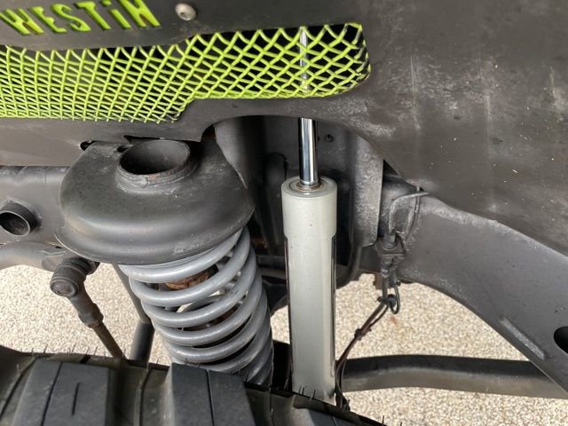 Used 2016 Jeep Wrangler Unlimited Sahara w/ Connectivity Group image 7