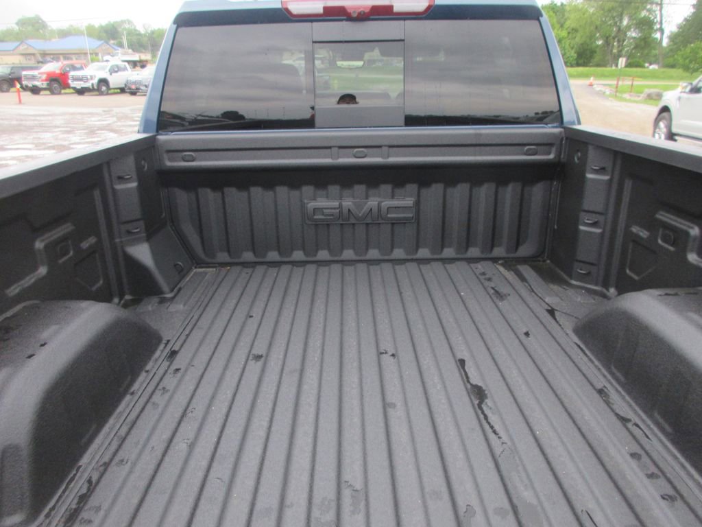 New 2026 GMC Sierra 1500 Denali w/ Denali Reserve Package AWD/4WD image 7