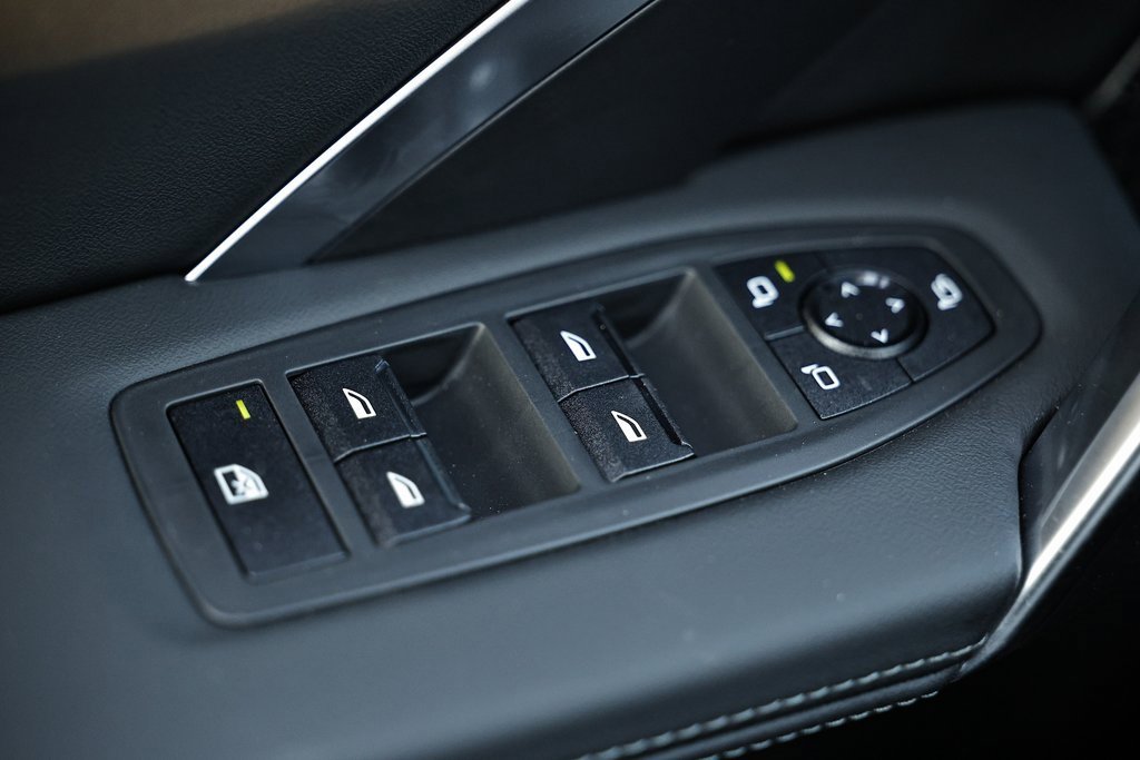 New 2025 BMW X1 xDrive28i w/ Technology Package image 16