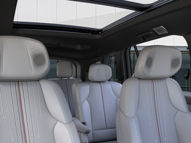 New 2027 Cadillac Vistiq Sport AWD/4WD image 24