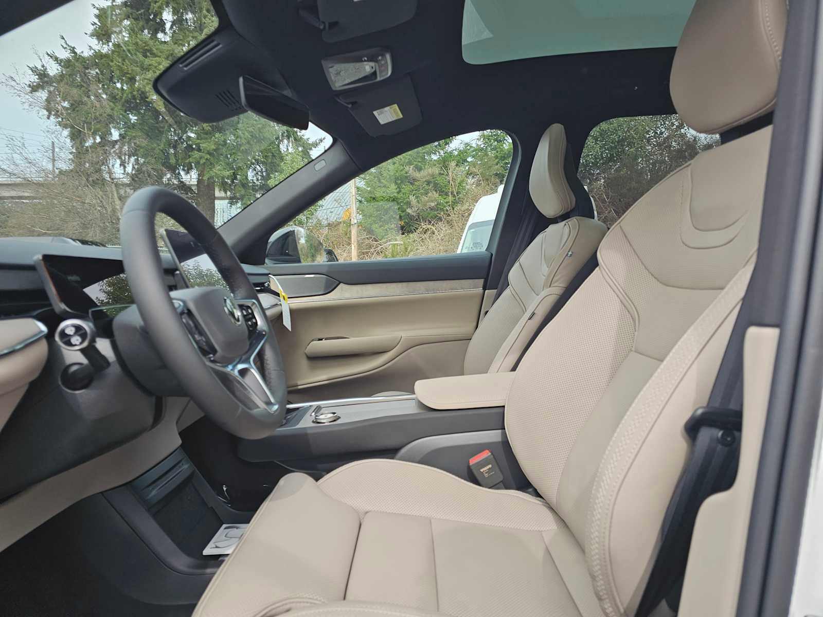 New 2026 Volvo EX90 Ultra image 22