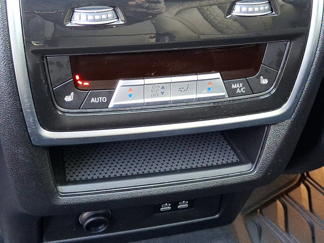 Certified 2025 BMW X7 M60i image 12