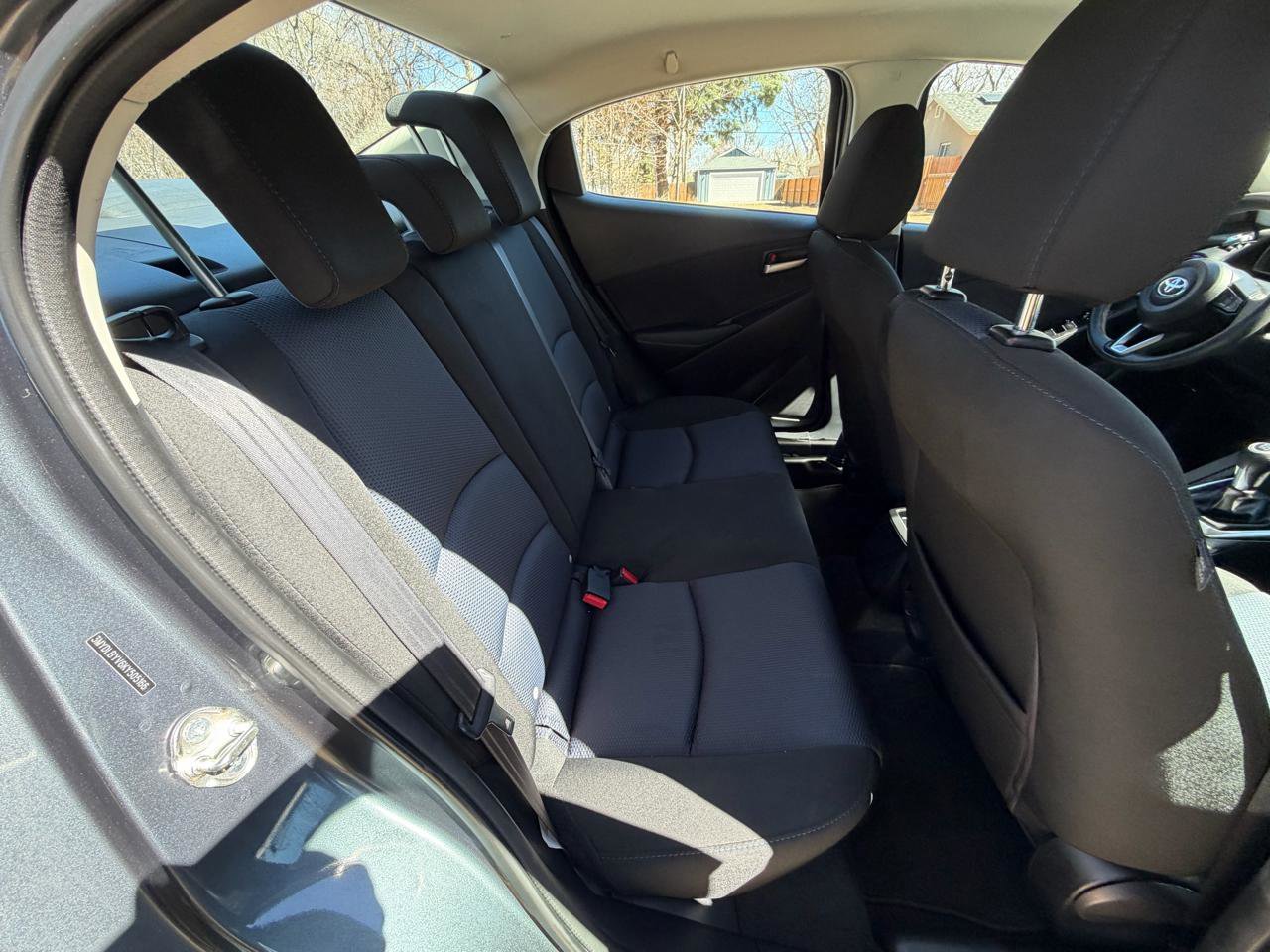 Used 2019 Toyota Yaris LE image 20