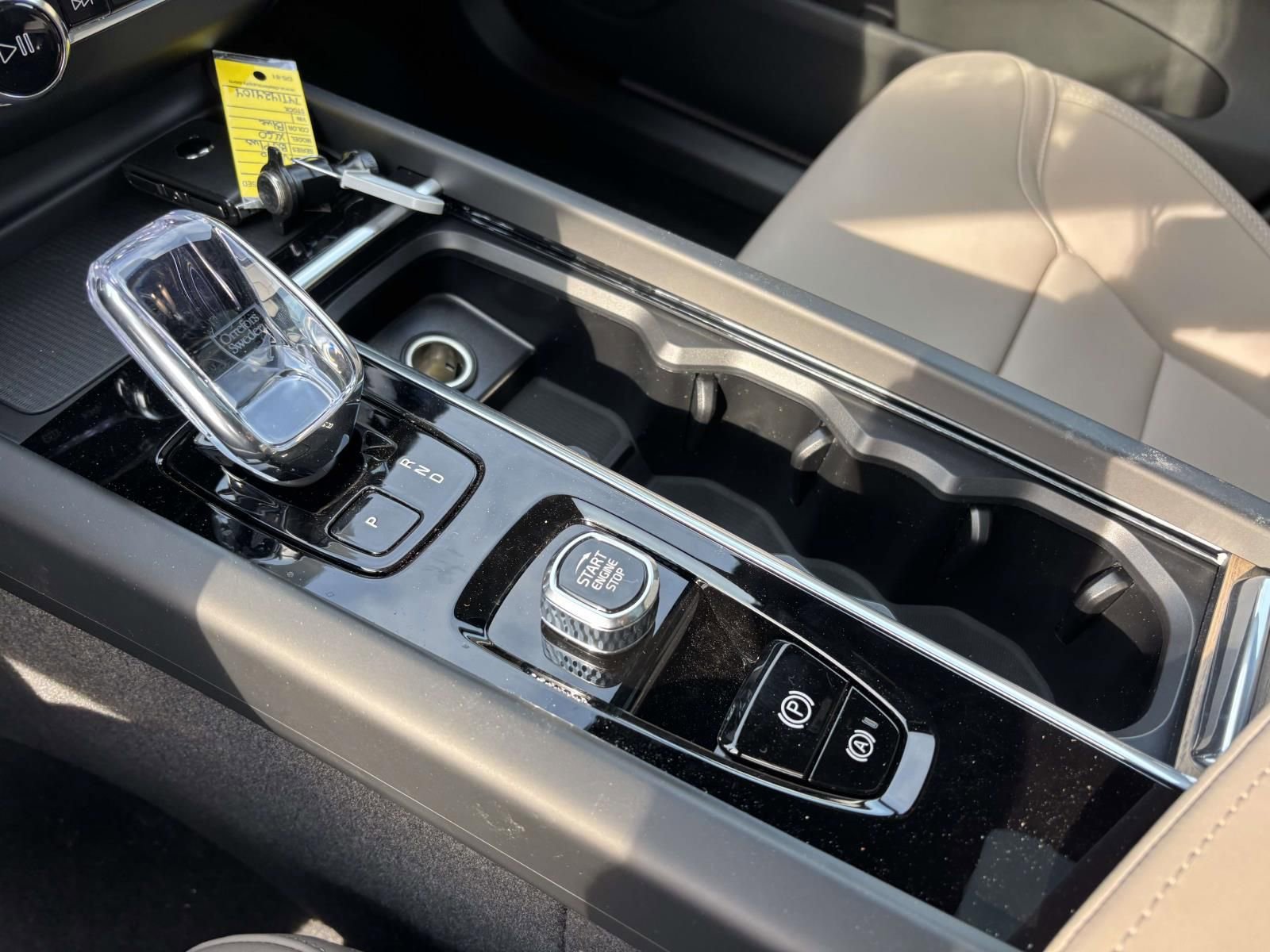 New 2026 Volvo XC60 B5 Plus w/ Protection Package Premier image 22