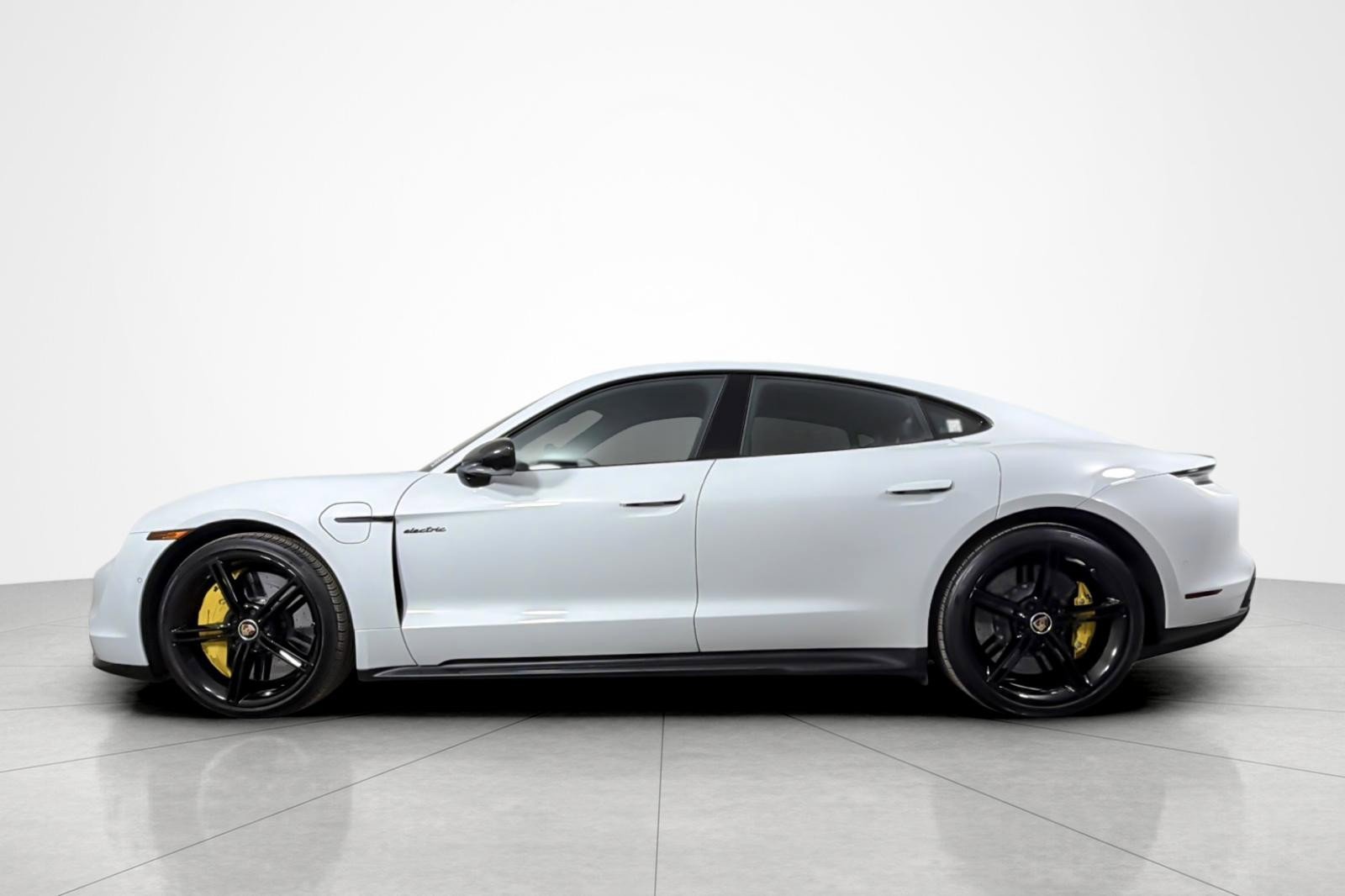 Used 2020 Porsche Taycan Turbo S w/ Premium Package image 2