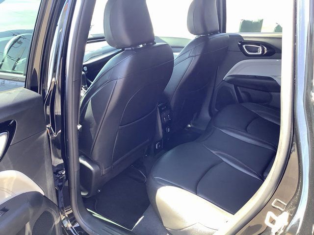 Used 2024 Jeep Compass Limited AWD/4WD image 21