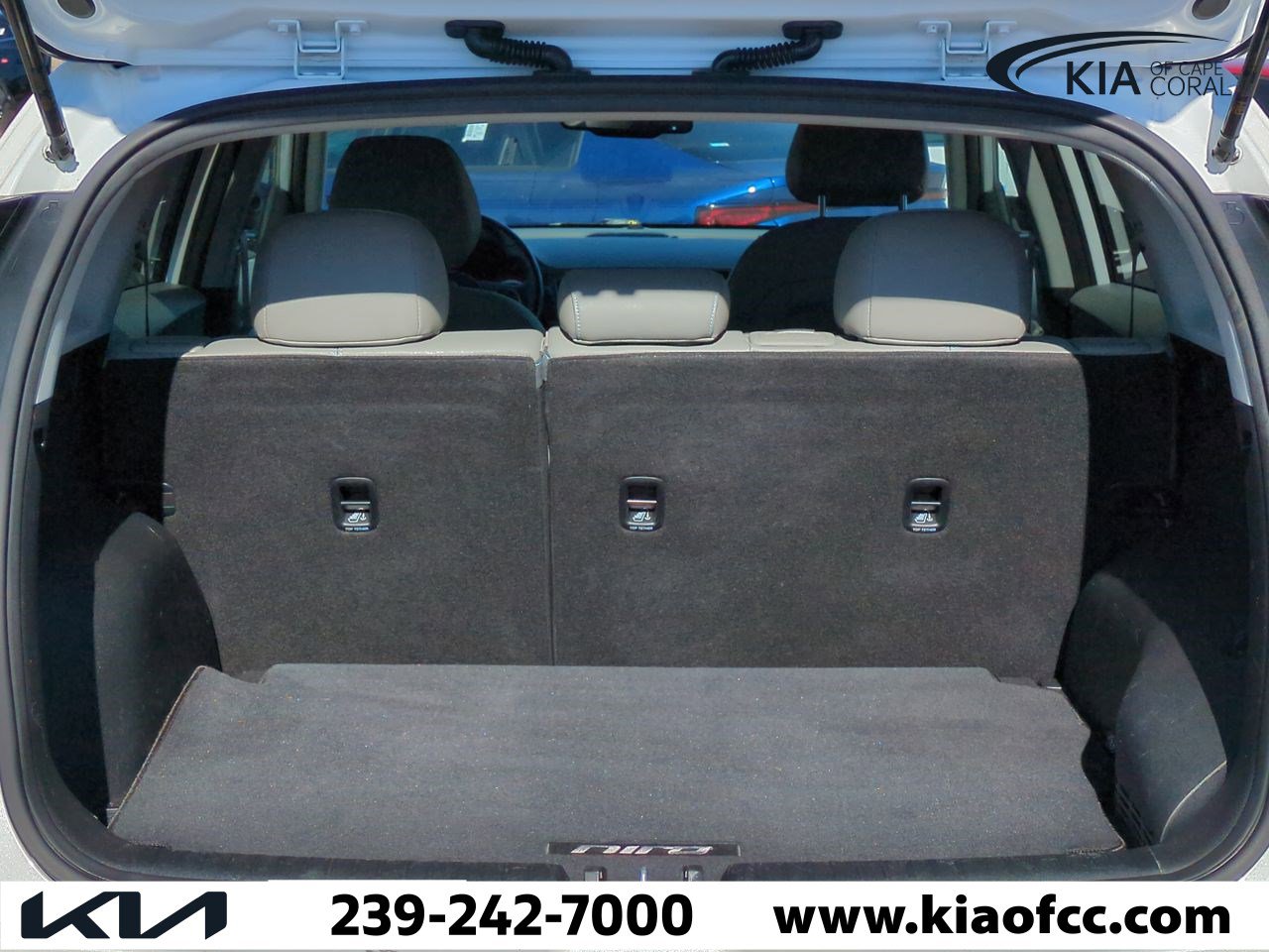 Used 2019 Kia Niro EX image 12