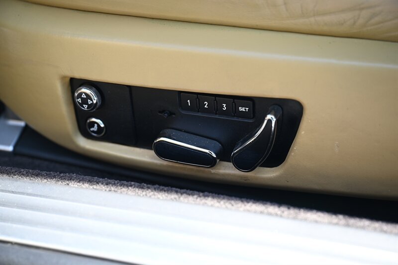 Used 2009 Bentley Continental GTC AWD/4WD image 30
