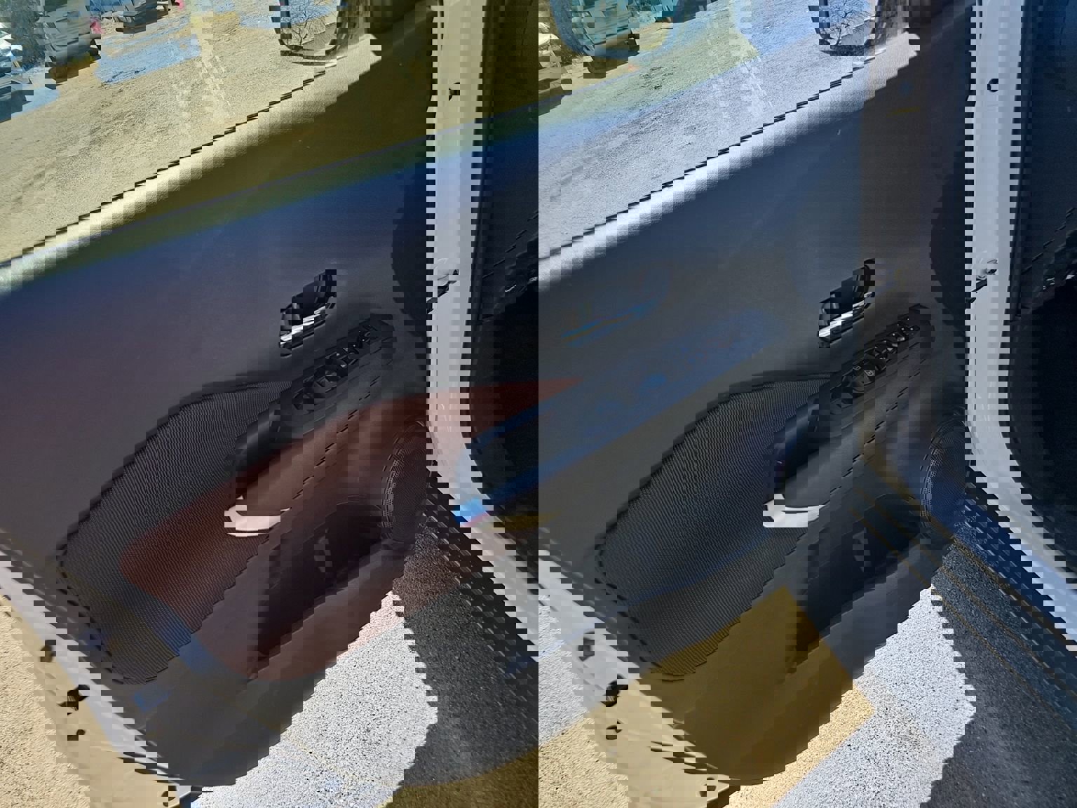 Used 2023 Nissan Kicks SR w/ Interior Electronics Package image 11