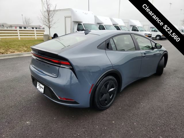 Used 2024 Toyota Prius LE image 8