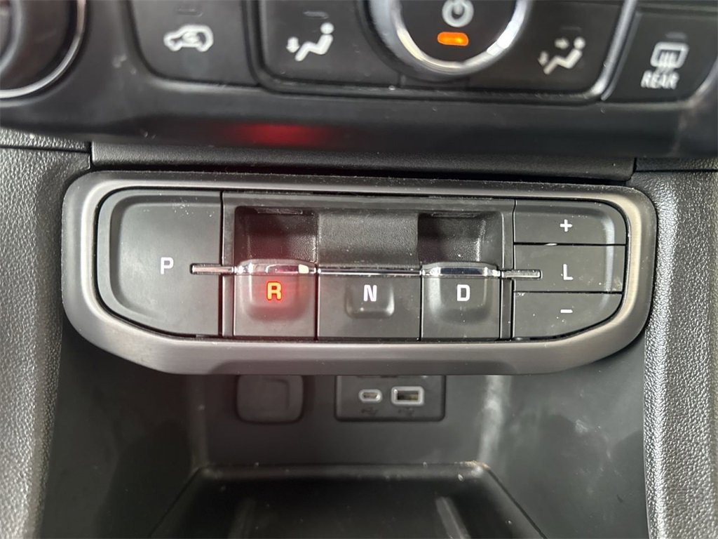 Certified 2023 GMC Acadia AT4 w/ Technology Package image 16