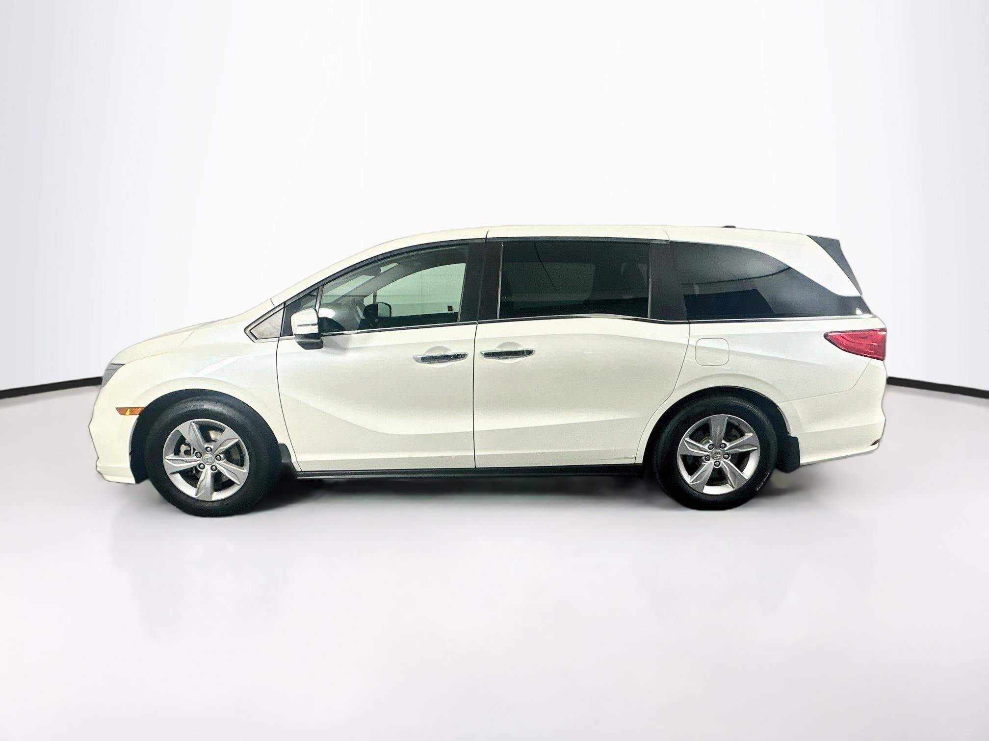 Used 2018 Honda Odyssey EX-L image 4