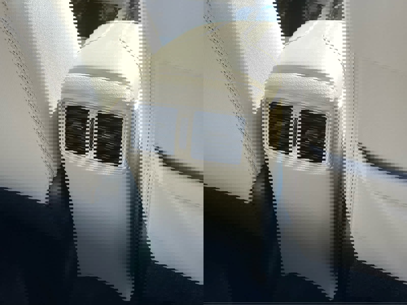 Used 2018 Nissan Rogue Sport SV w/ SV All-Weather Package image 22