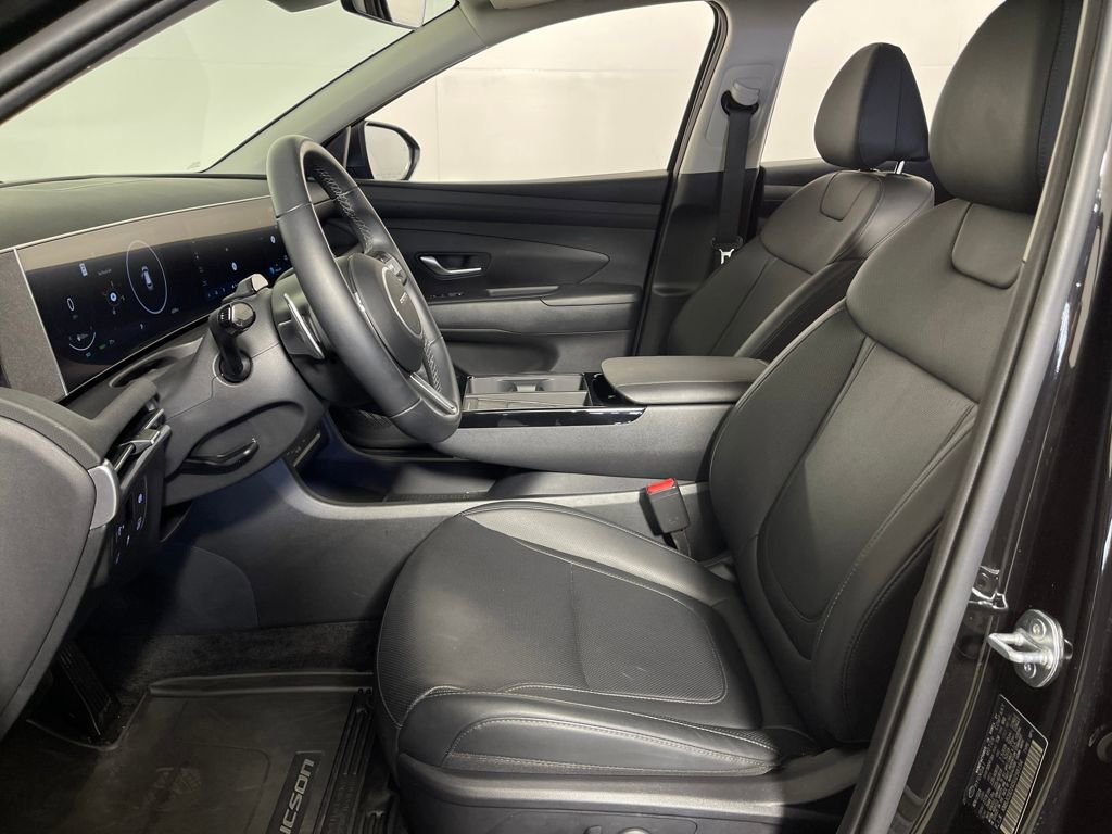 Certified 2025 Hyundai Tucson SEL image 12