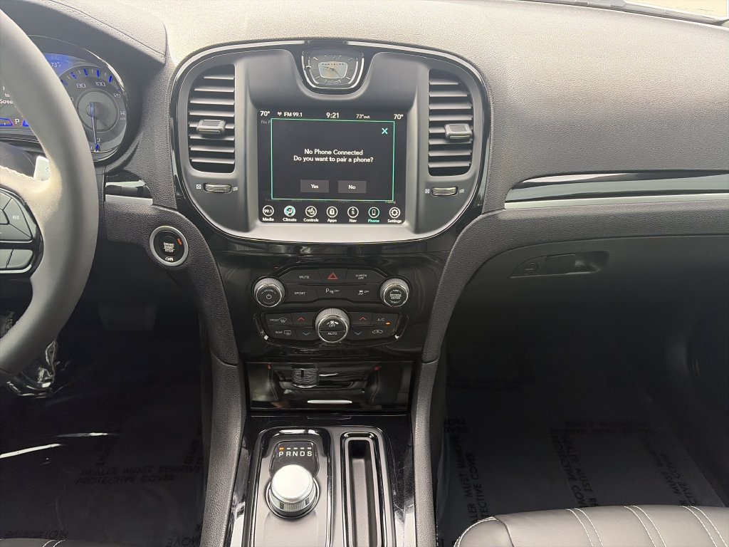 Used 2023 Chrysler 300 S RWD image 15