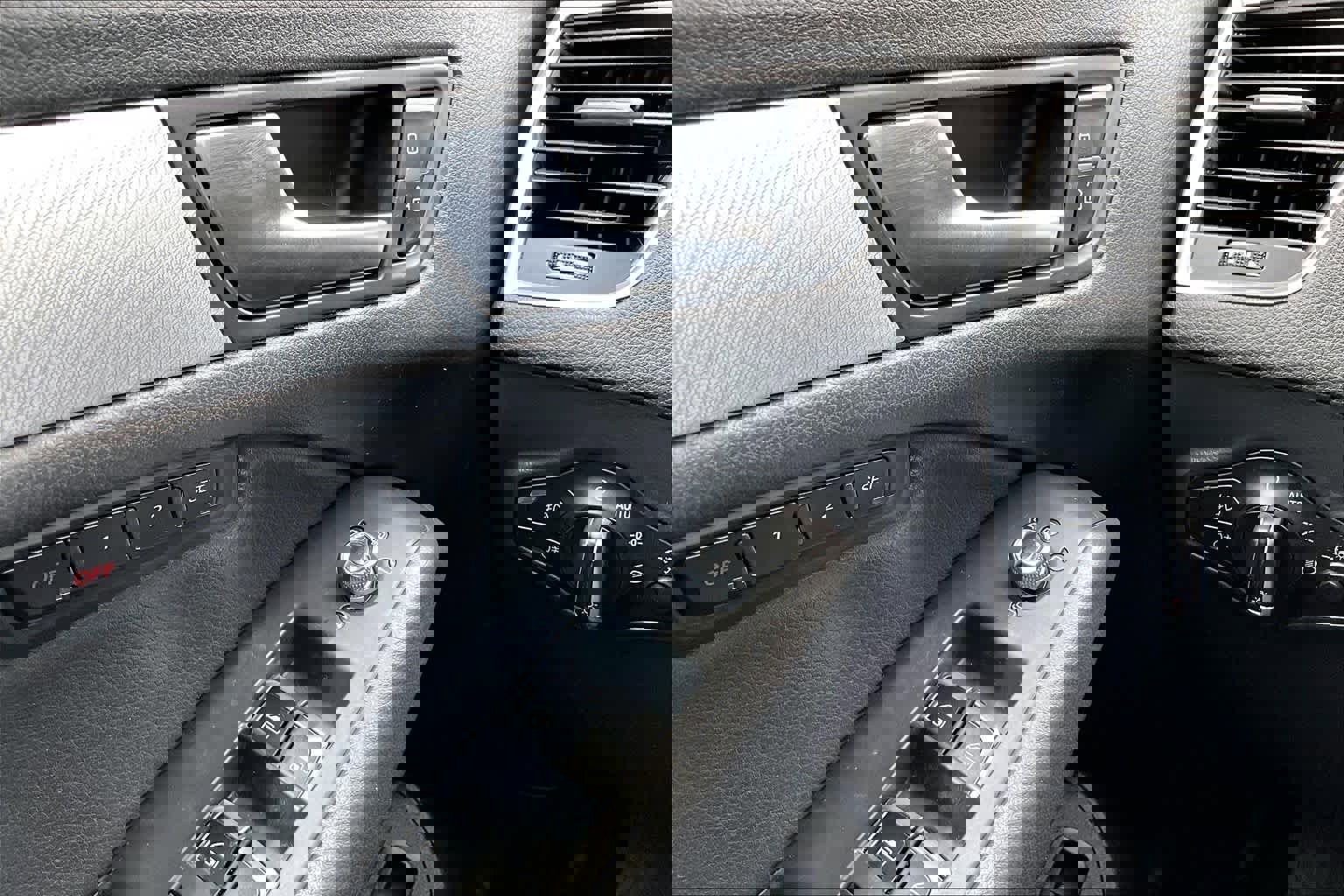 Used 2017 Audi Q5 3.0T Premium Plus w/ Technology Package AWD/4WD image 36