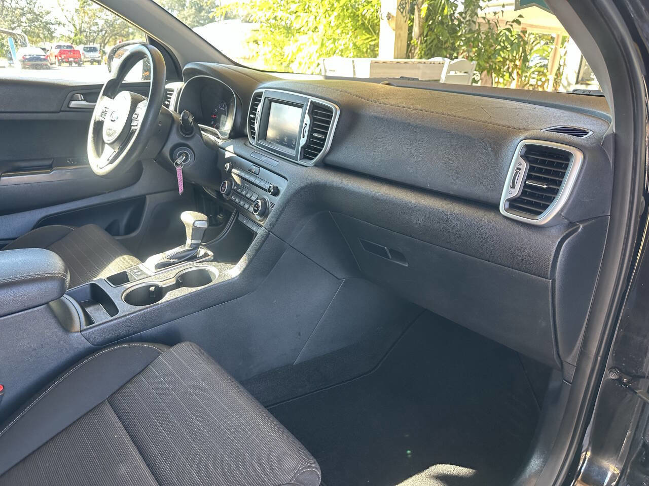 Used 2018 Kia Sportage LX w/ LX Popular Package image 22