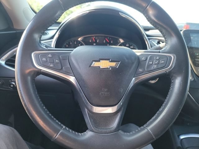 Certified 2018 Chevrolet Malibu LT w/ Leather Package FWD image 15