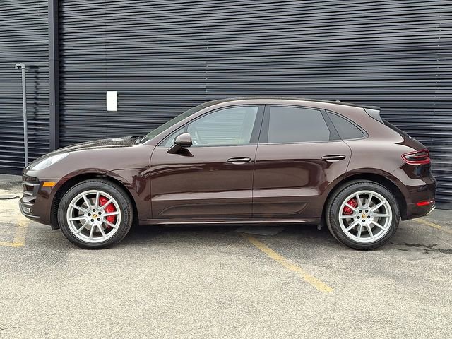 Certified 2017 Porsche Macan Turbo image 2